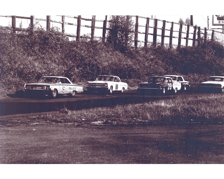 Bill Amick #9, Dick Bown #61, Kuzie Kuzmanich #28