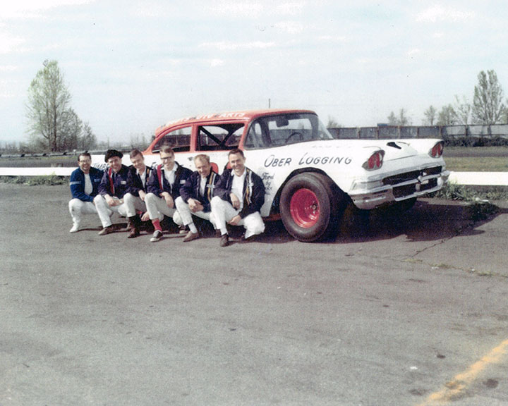 Larry Bell & Crew / Portland Speedway