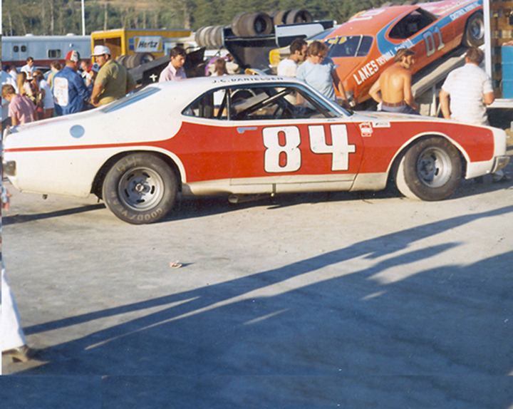 J.C. Danielson #84 / Don Hall #01